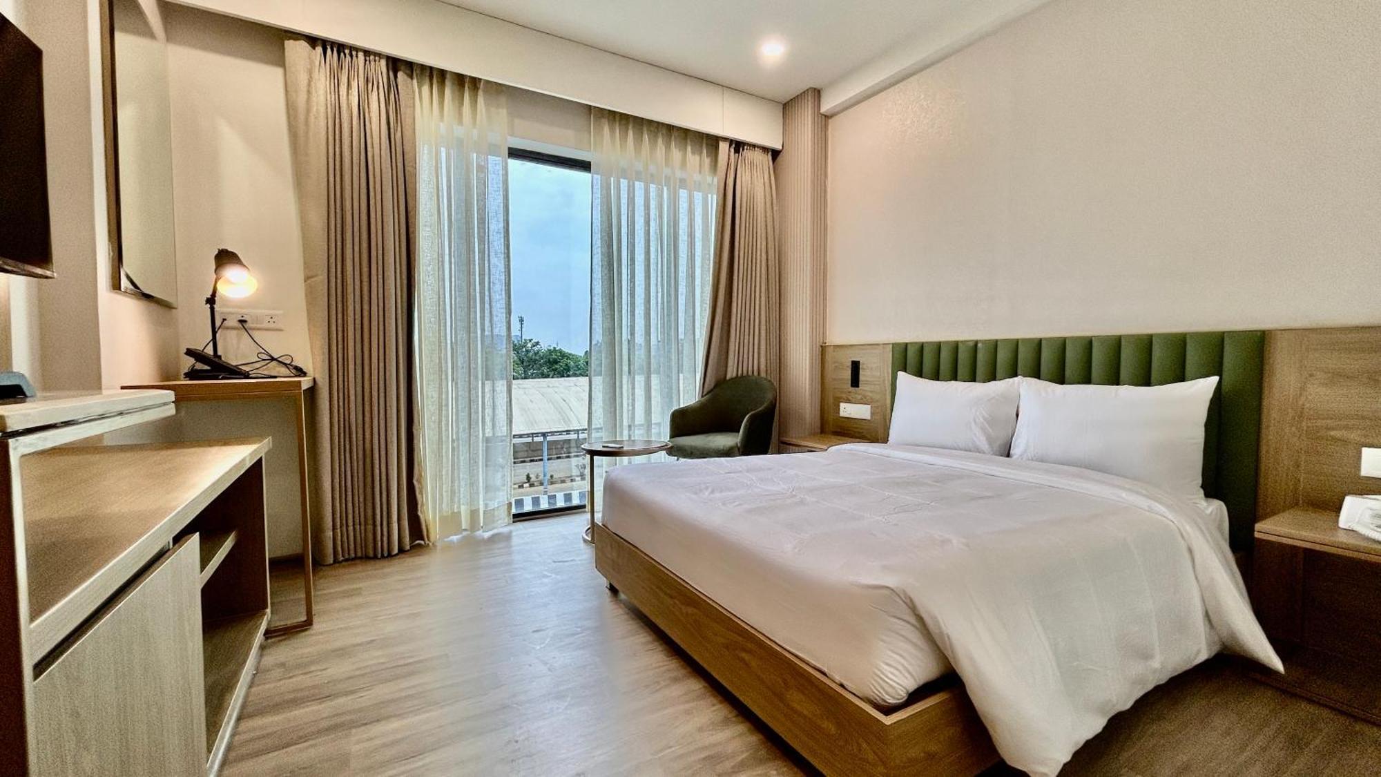 Hotel Limon & Banquet Sector 29, Gurgaon Eksteriør billede